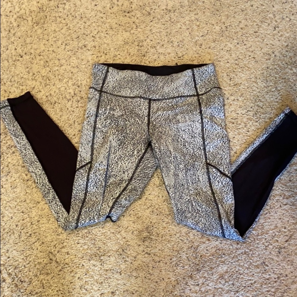 Lululemon tights